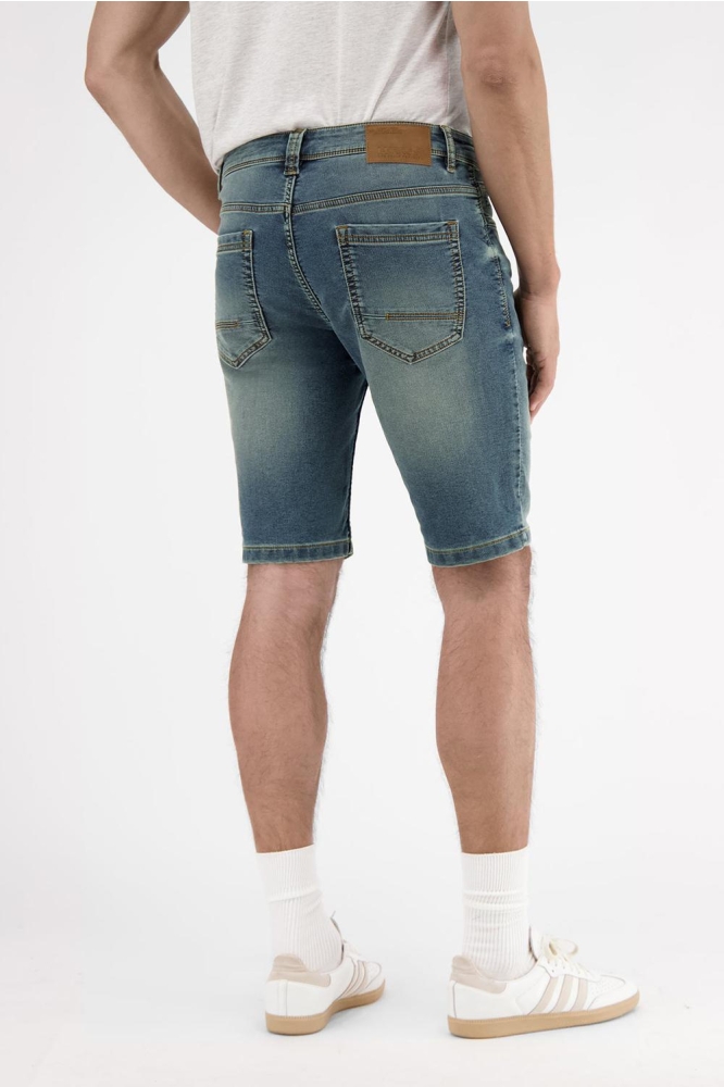 COMFORTABELE JOGGING DENIM BERMUDA 2549225 477